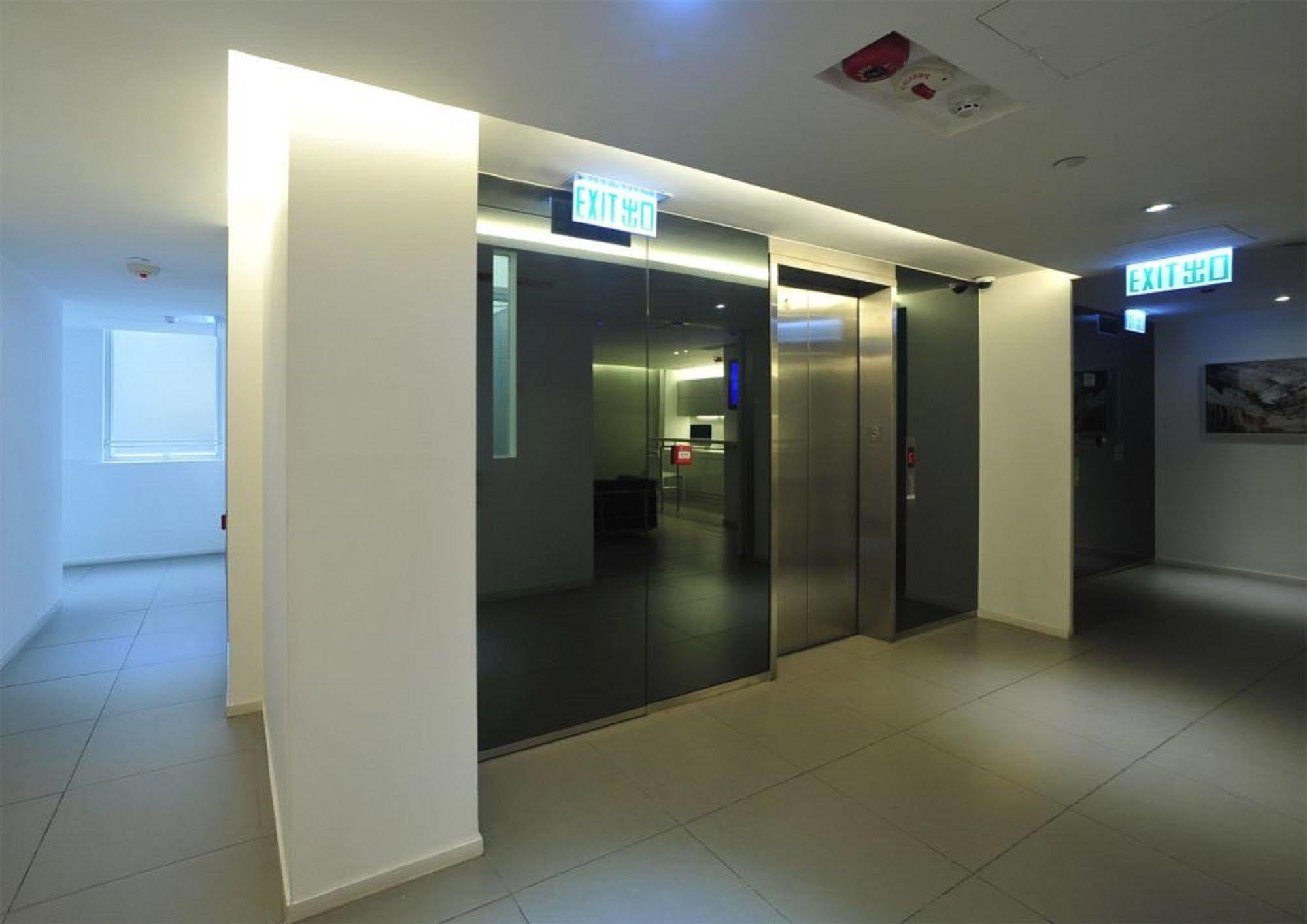 60 West Hotel Hong Kong Exterior photo